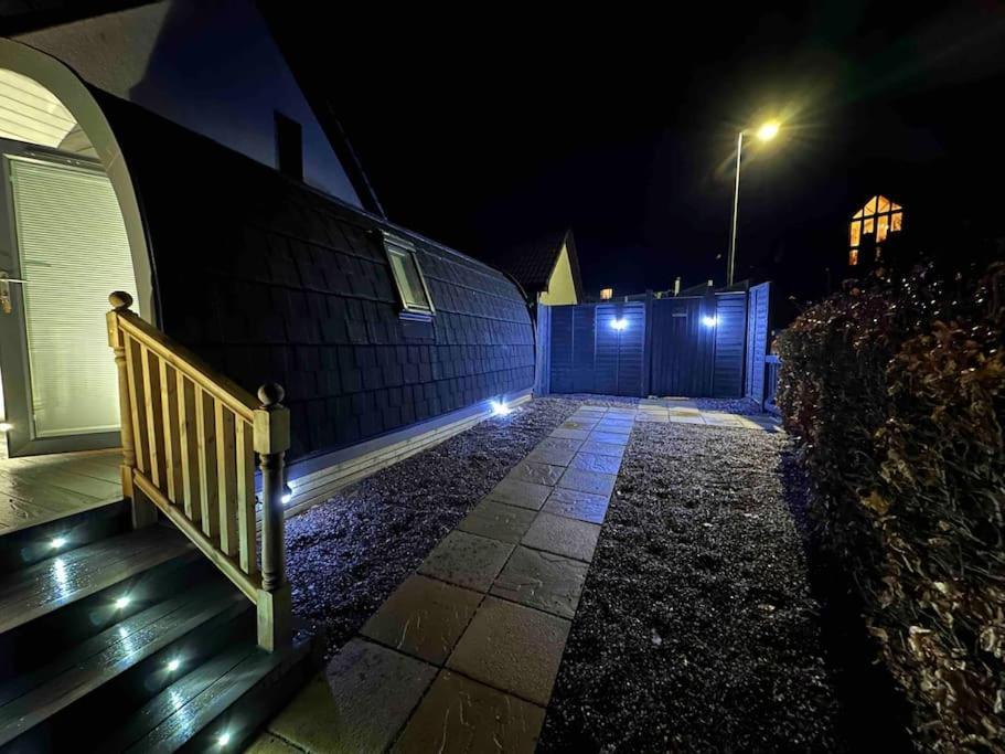 Bonny Wee Snug - Pod In Spean Bridge Apartment Exterior photo