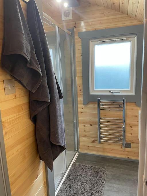 Bonny Wee Snug - Pod In Spean Bridge Apartment Exterior photo