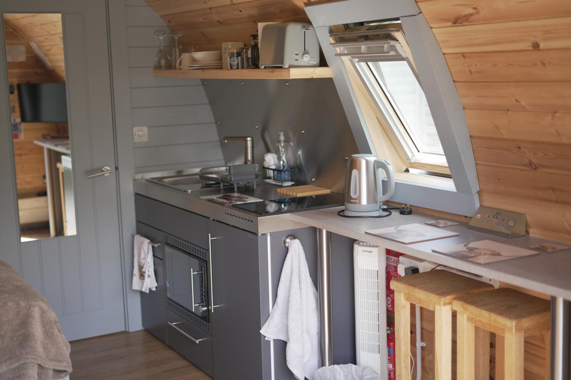 Bonny Wee Snug - Pod In Spean Bridge Apartment Exterior photo