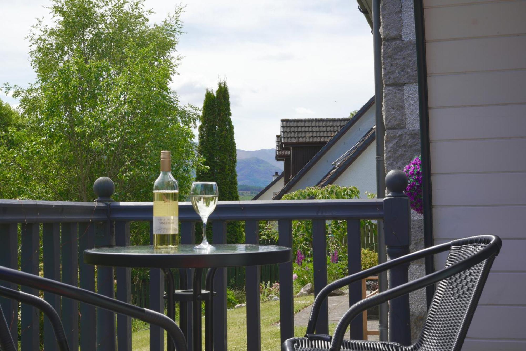Bonny Wee Snug - Pod In Spean Bridge Apartment Exterior photo