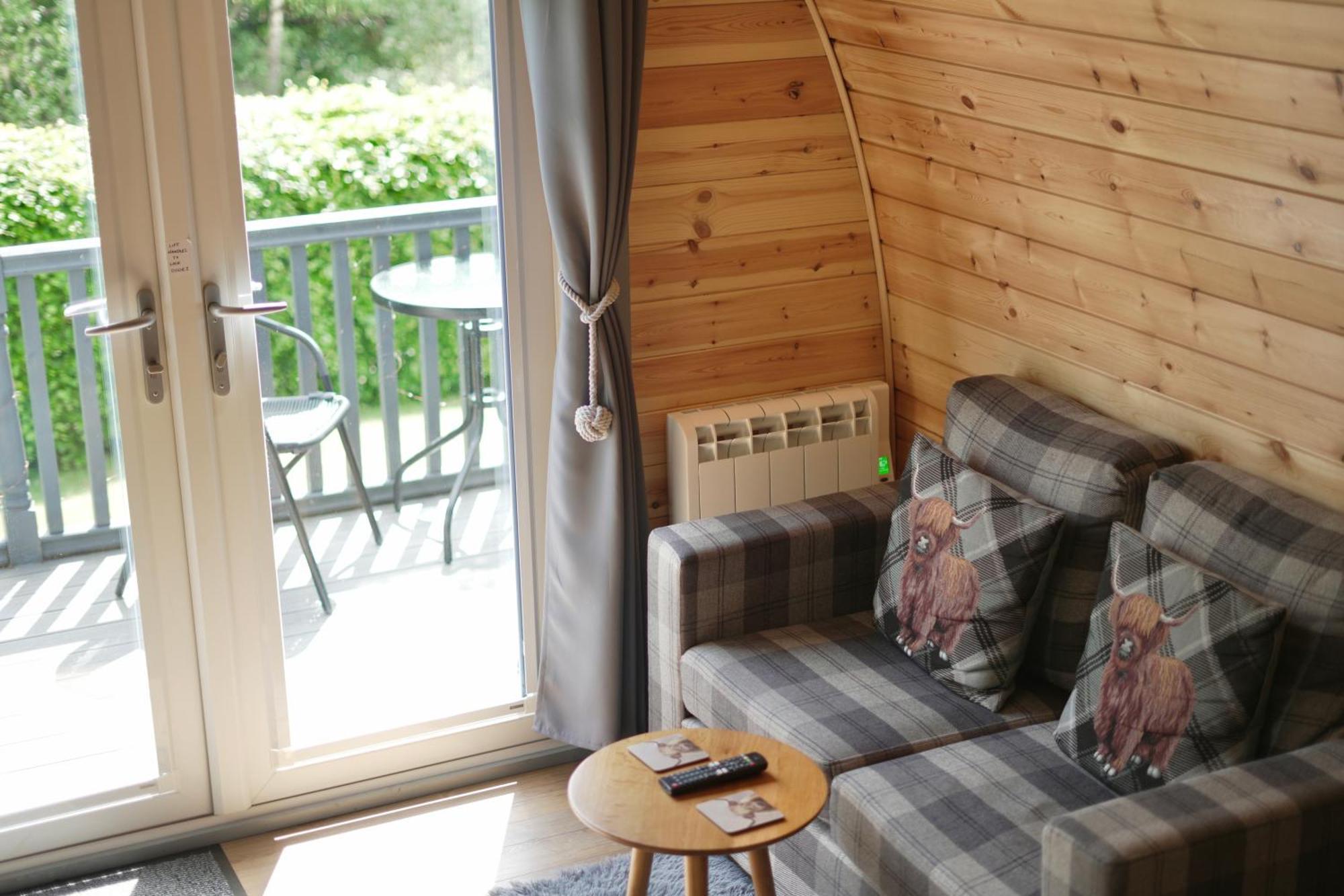 Bonny Wee Snug - Pod In Spean Bridge Apartment Exterior photo